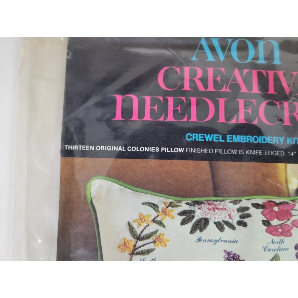 Vtg NIP Avon Needlecraft Crewel Embroidery Kit 13 Colonies Floral‎ Pillow 14